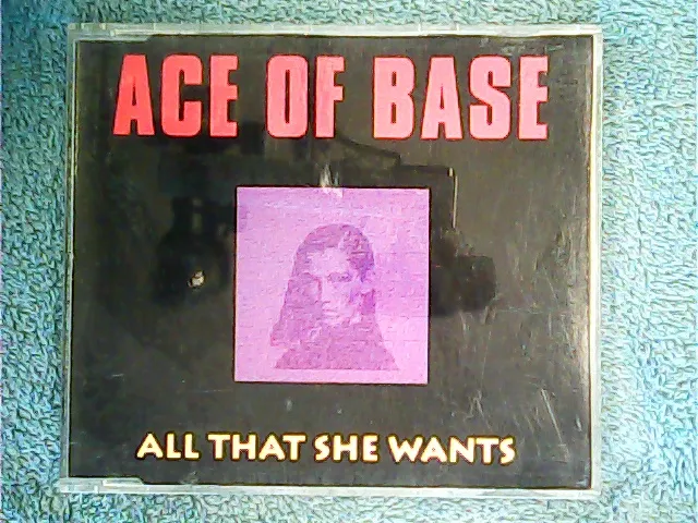 [MC-008750] Ace Of Base - All That She Wants