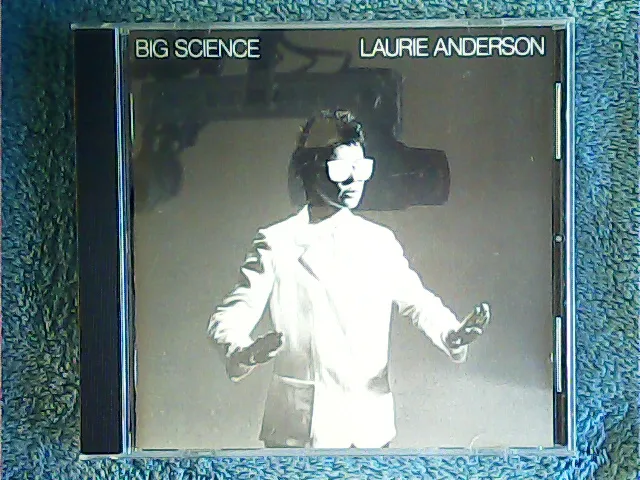 [MC-009074] Laurie Anderson - Big Science