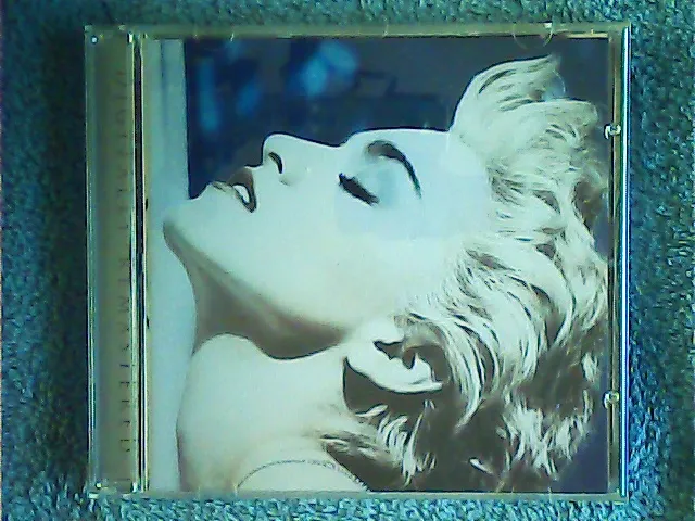 [MC-009102] Madonna - True Blue (Remastered)