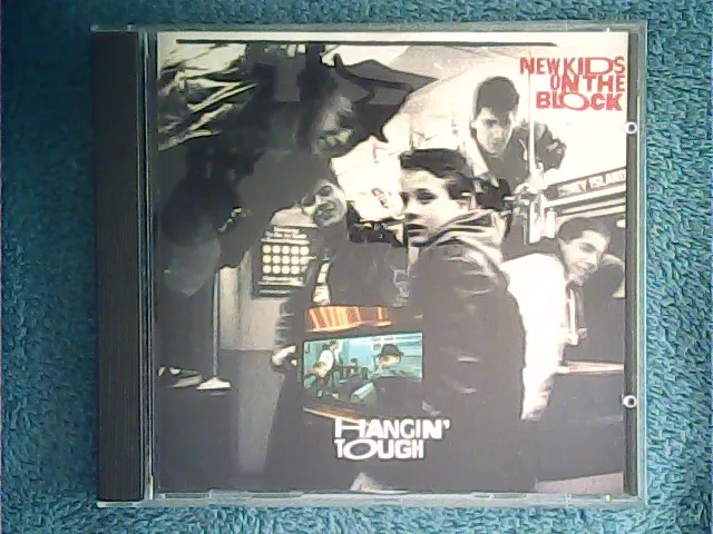 [MC-009106] New Kids On The Block - Hangin' Tough