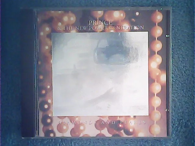 [MC-009120] Prince & The New Power Generation - Diamonds And Pearls