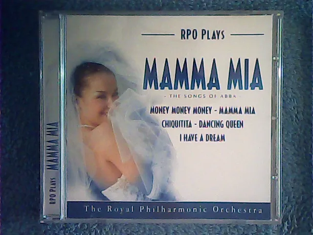 [MC-009130] The Royal Philharmonic Orchestra - RPO Plays Mamma Mia