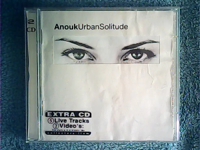 [MC-009160] Anouk - UrbanSolitude (with bonus disc)