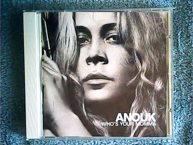 [MC-009162] Anouk - Who's Your Mamma