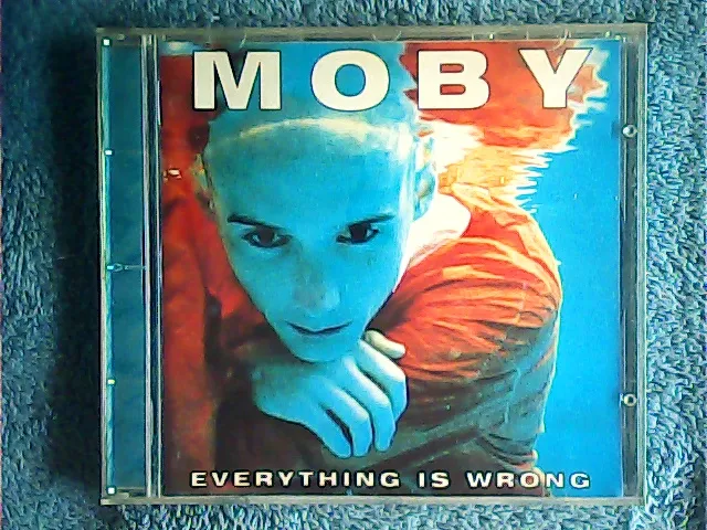 [MC-009217] Moby - Everything Is Wrong