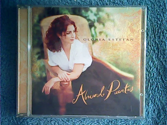 [MC-009295] Gloria Estefan - Abriendo Puertas
