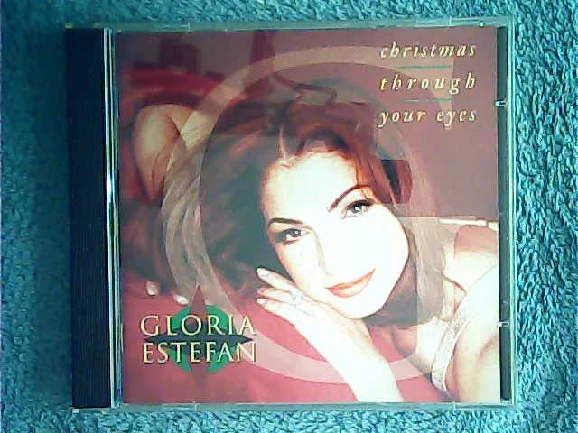 [MC-009297] Gloria Estefan - Christmas Through Your Eyes