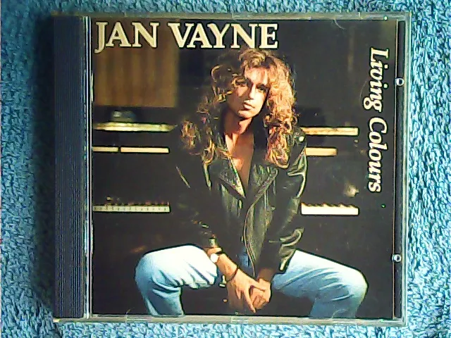 [MC-009370] Jan Vayne - Living Colours