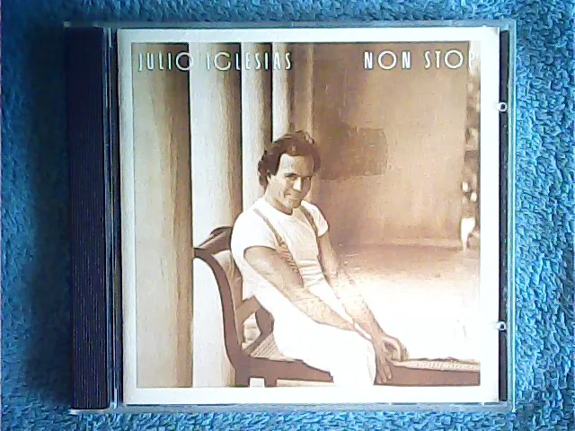 [MC-009396] Julio Iglesias - Non Stop