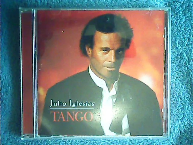 [MC-009398] Julio Iglesias - Tango