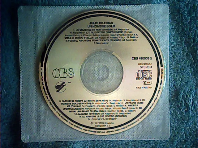[MC-009399] Julio Iglesias - Un Hombre Solo