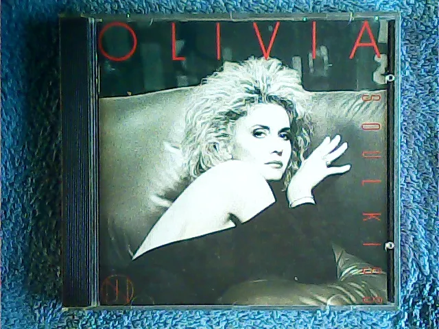 [MC-009573] Olivia Newton-John - Soul Kiss