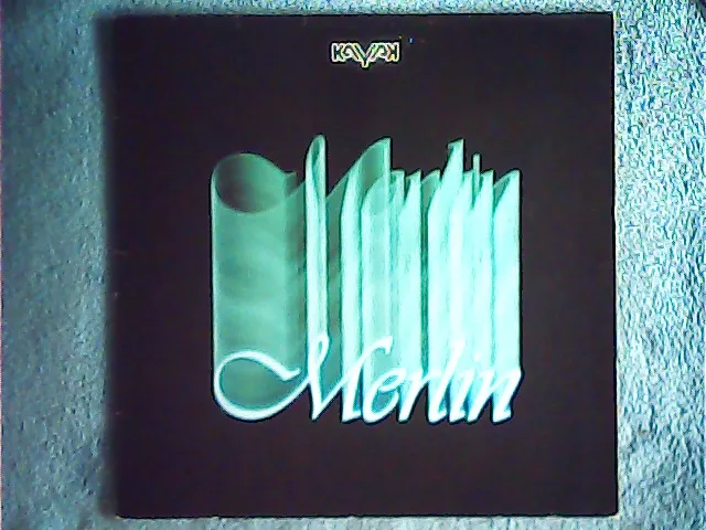 [MV-009670] Kayak - Merlin