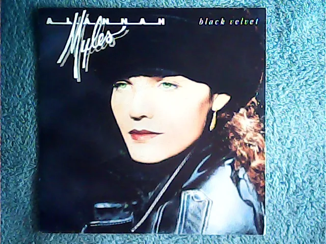 [MV-009777] Alannah Myles - Black Velvet