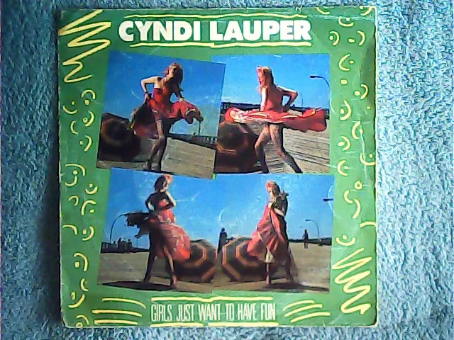 [MV-009808] Cyndi Lauper - Girls Just Want To Have Fun