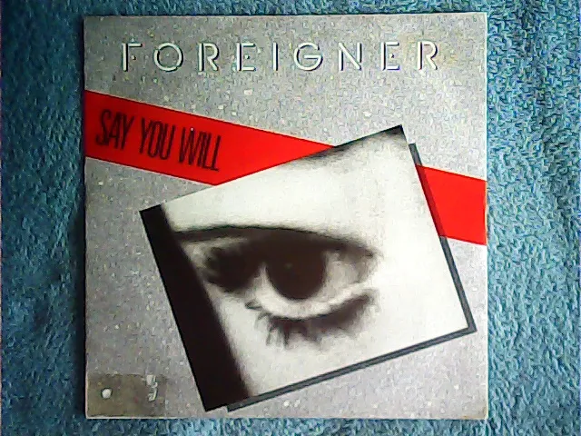 [MV-009824] Foreigner - Say You Will