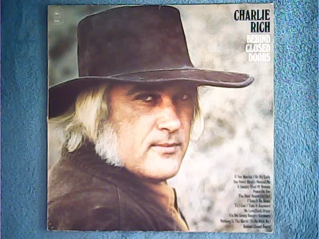 [MV-009972] Charlie Rich - Behind Closed Doors