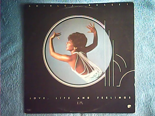 [MV-010017] Shirley Bassey - Love, Life And Feelings
