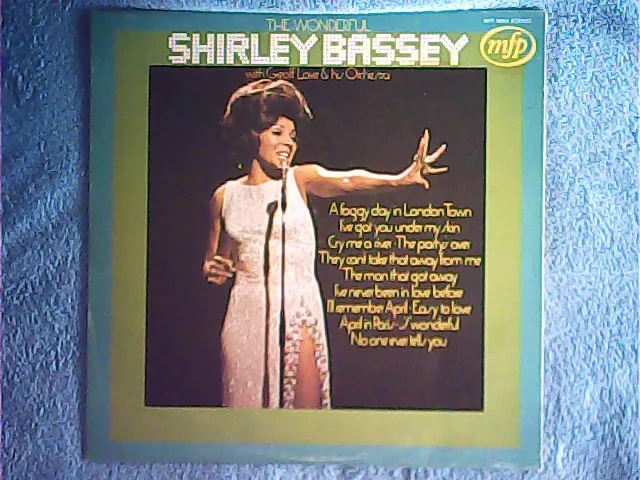 [MV-010021] Shirley Bassey - The Wonderful