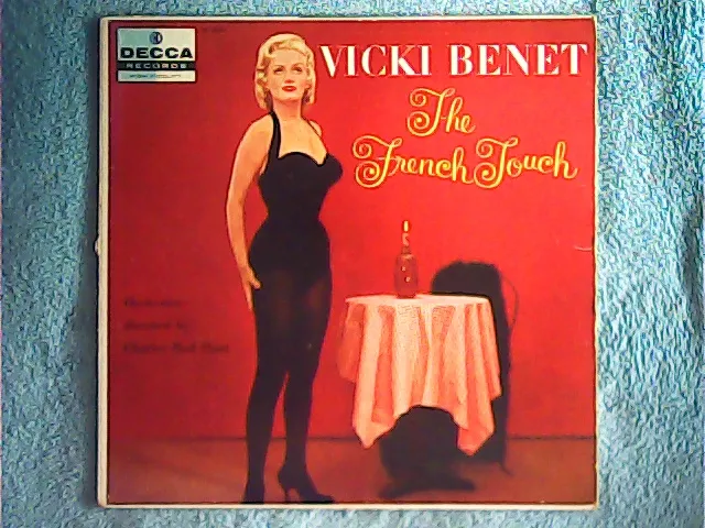 [MV-010188] Vicki Benet - The French Touch