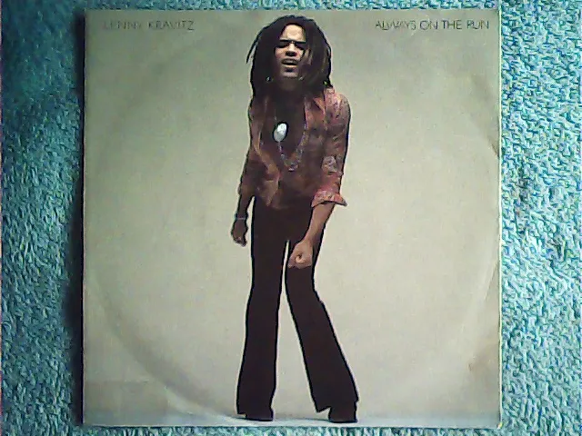 [MV-010399] Lenny Kravitz - Always On The Run