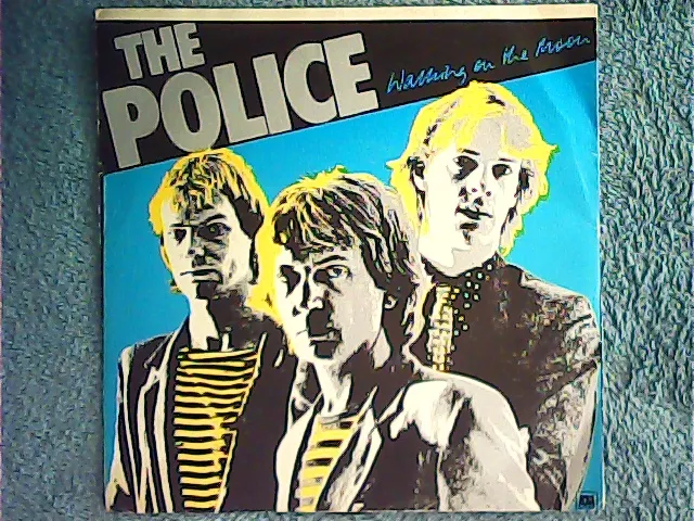Police - Walking On The Moon