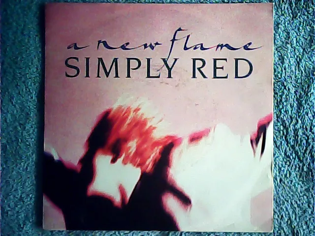 Simply Red - A New Flame